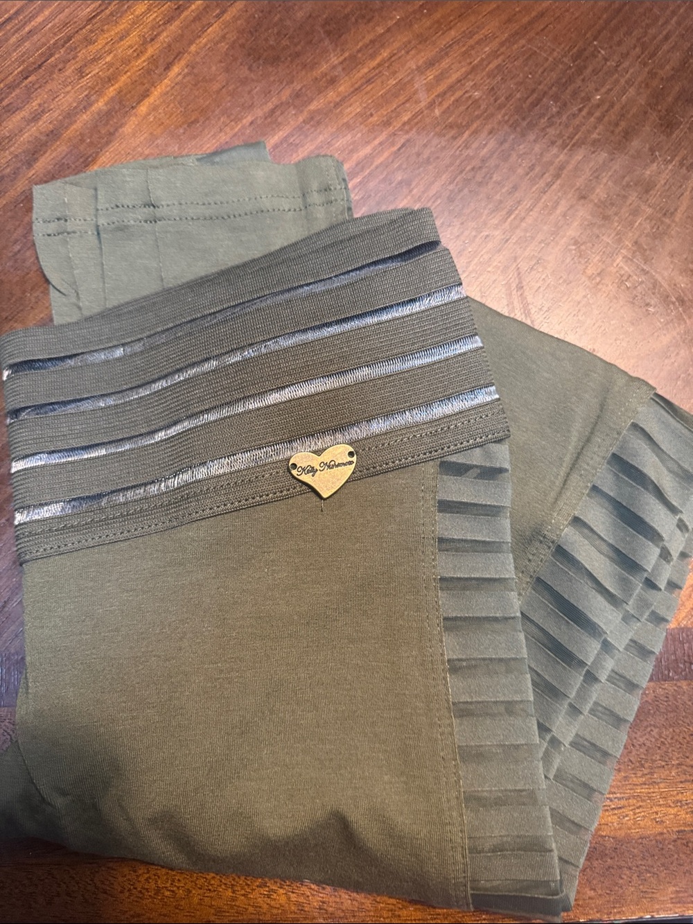 Cute Booty Lounge Olive Green Leggings with Ribbon Accent